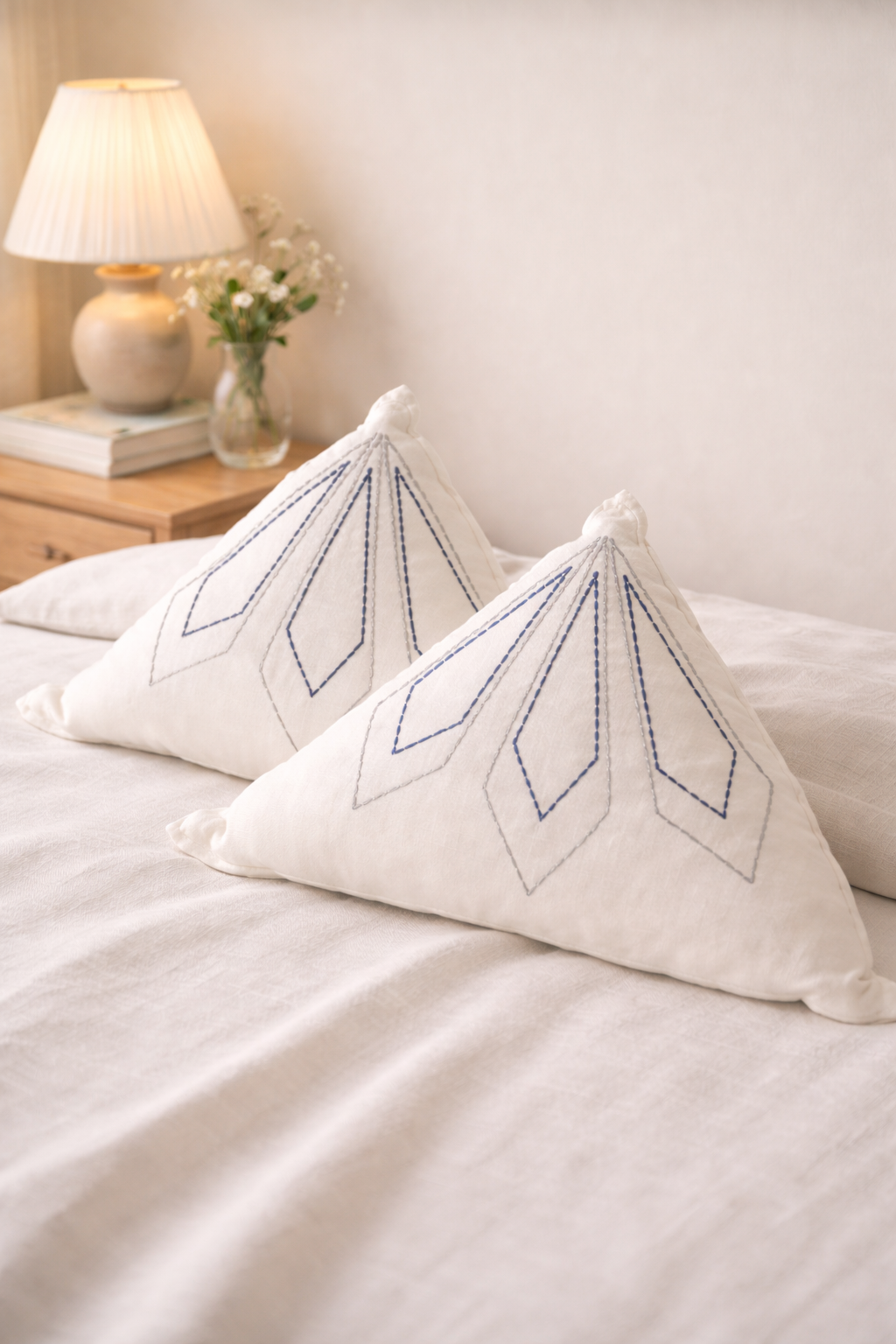 100% Hemp Hand Embroidered anti static triangular Cushion Cases with Cushion